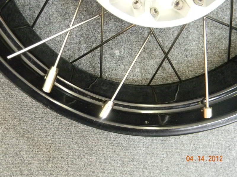 REUSABLE SPOKE WEIGHTS FOR WHEEL AND TIRE BALANCING