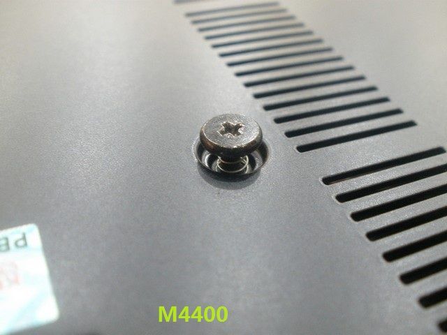 M44_screw2.jpg