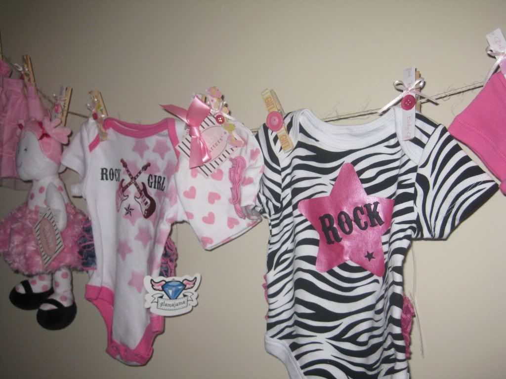 Clothesline Baby Shower Baby shower princess, Baby