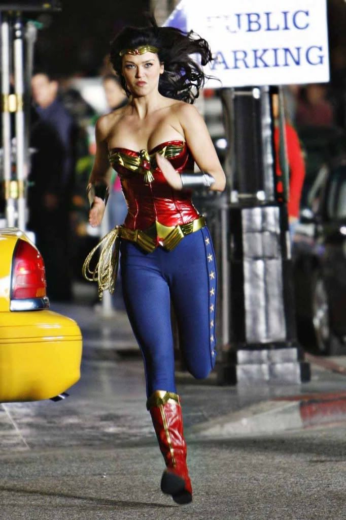 0513-wonder-woman-canceled-12.jpg