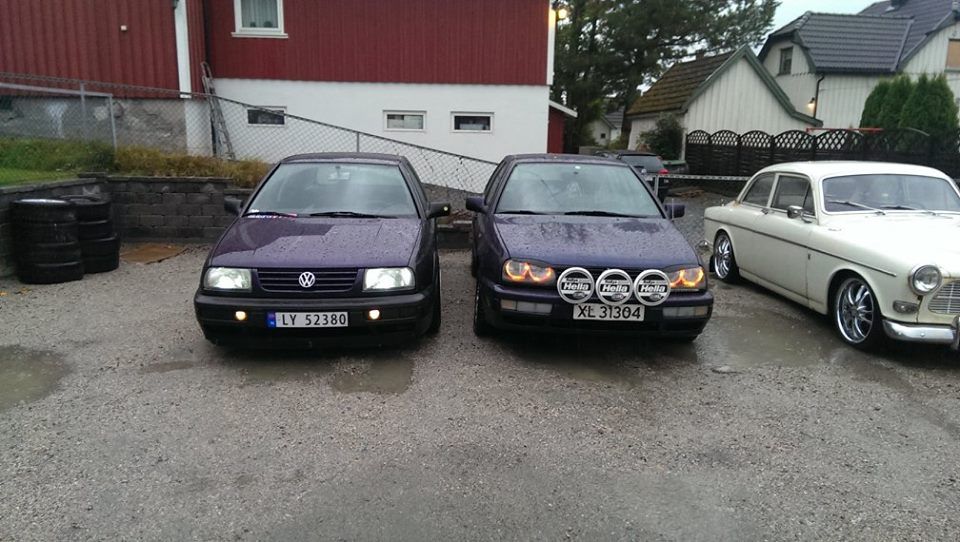 935957_10151629521691993_1940123430_n1_z